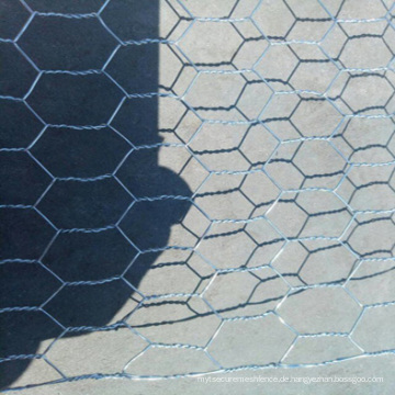 China Hersteller OEM Hexagonal Wire Mesh / Hühnerdraht für Vogelkäfig / Geflügeldraht 1/2 Hex Mesh Hühnerdraht